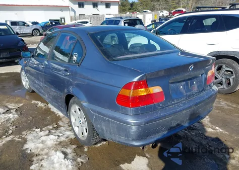 2002 BMW 325I z USA, uszkodzony, nr VIN WBAEV33452KL58089